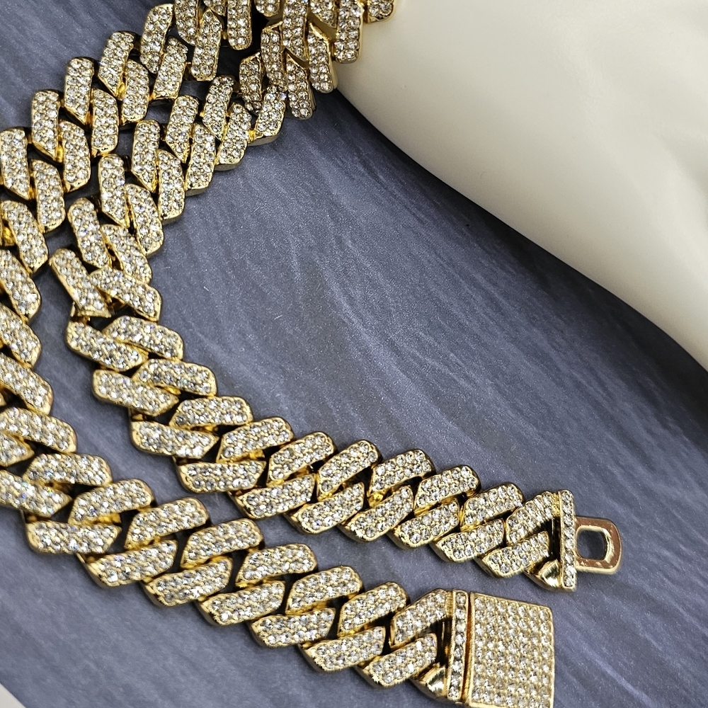 COPY - Ice out fashion chain cuban style 22"inches gold plated